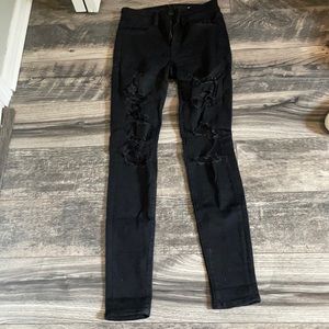 Black American eagle ripped jeans